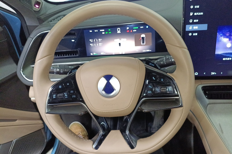 腾势N7 2025款 630 四驱智驾双激光旗舰版局部细节13