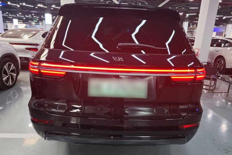 理想汽车 理想ONE 2020款 增程6座版车身外观6