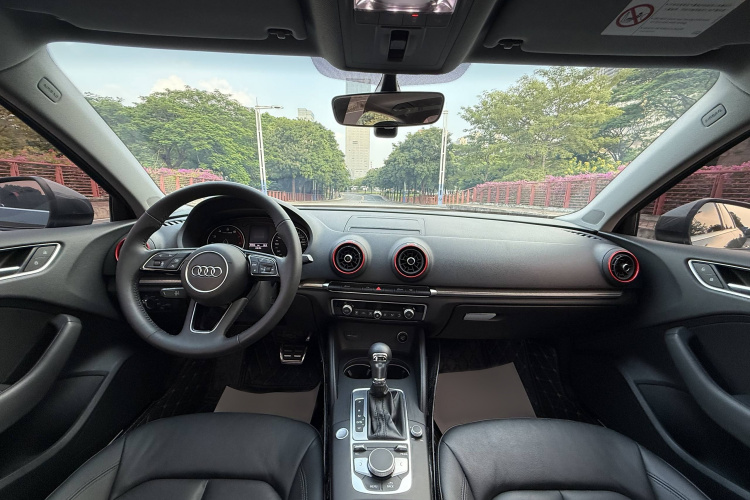 奥迪A3 2020款 Limousine 35 TFSI 风尚型 国VI中控内饰7006