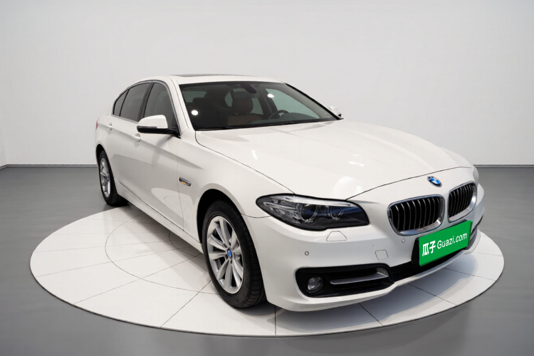 宝马5系 2014款 520Li 典雅型车身外观3