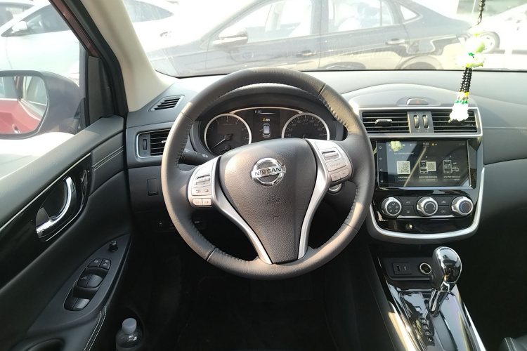 日产 骐达TIIDA 2024款 1.6L CVT智行版中控内饰13