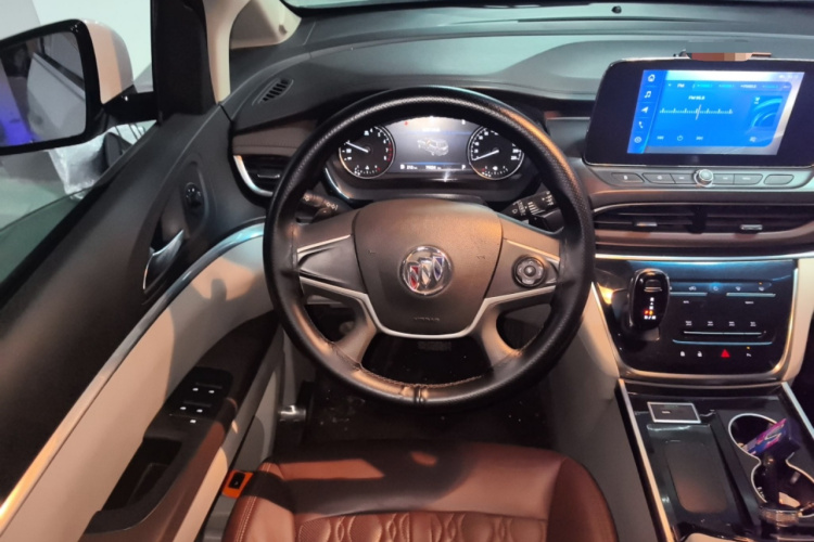 别克GL8 2021款 陆上公务舱 652T 舒适型中控内饰13