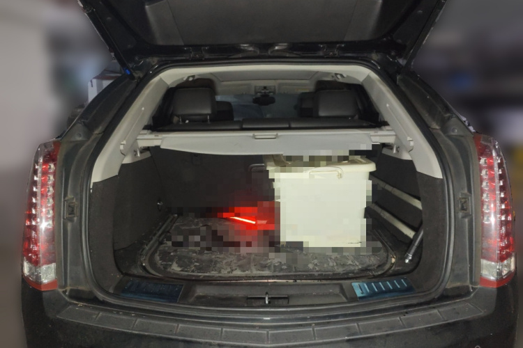 凯迪拉克SRX 2015款 3.0L 精英型中控内饰23