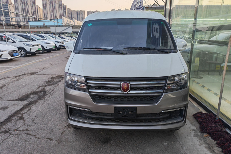 金杯 小海狮X30 2024款 1.5L 财富型客车 5/6/7座车身外观6001