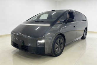 理想汽车 理想MEGA 2025款 Home 家庭特别版