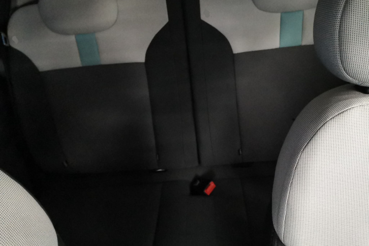 长安启源 长安Lumin 2022款 210km 香甜款中控内饰21