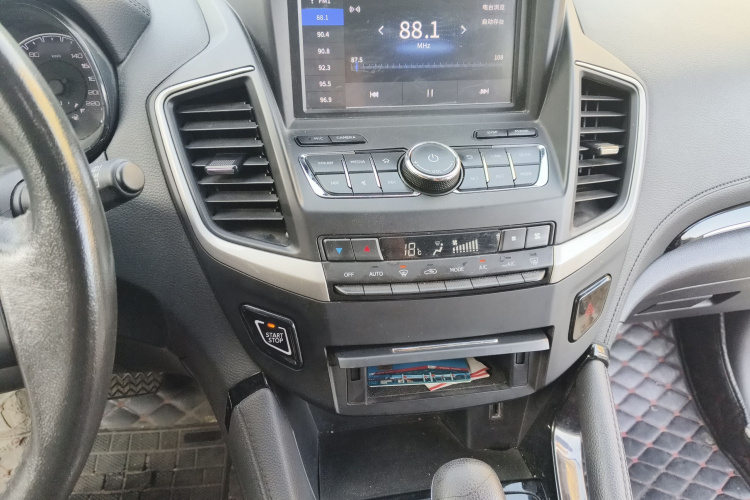 东风风神AX7 2018款 经典 1.6T 自动豪华型局部细节16