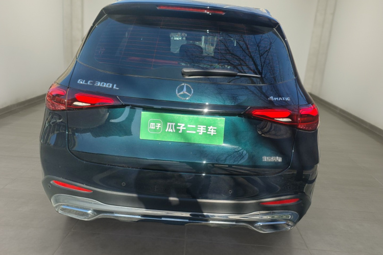 奔驰GLC 2024款 改款 GLC 300 L 4MATIC 动感型 5座车身外观6