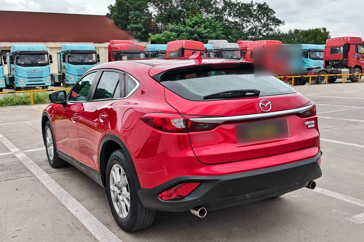 马自达CX-4 2018款 2.0L 自动两驱蓝天探索版 国V车身外观6008