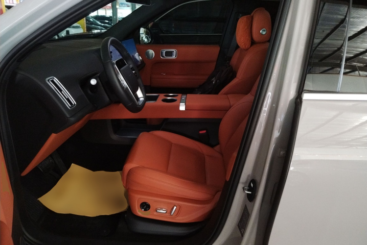 理想汽车 理想L6 2024款 Max中控内饰19