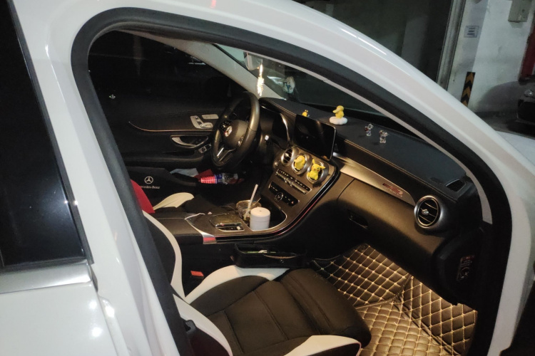 奔驰C级 2020款 改款 C 260 L局部细节9005