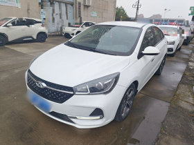 奇瑞 艾瑞泽5 2019款 改款PRO 1.5L 手动青春版 国VI