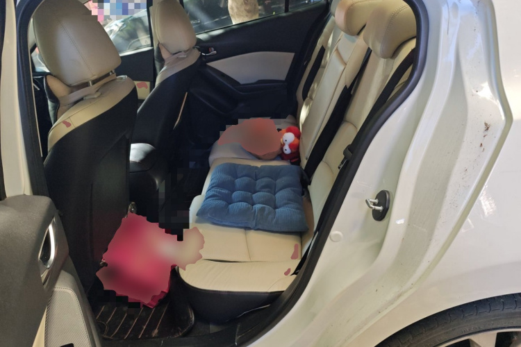 马自达3 昂克赛拉 2014款 三厢 2.0L 自动旗舰型中控内饰21