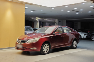 宝骏630 2014款 1.5L 自动舒适型