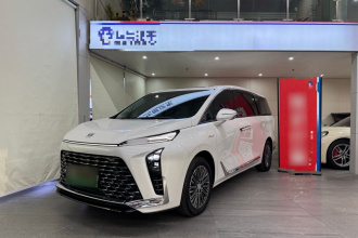 别克GL8新能源 2024款  陆尊 奢享版 7座