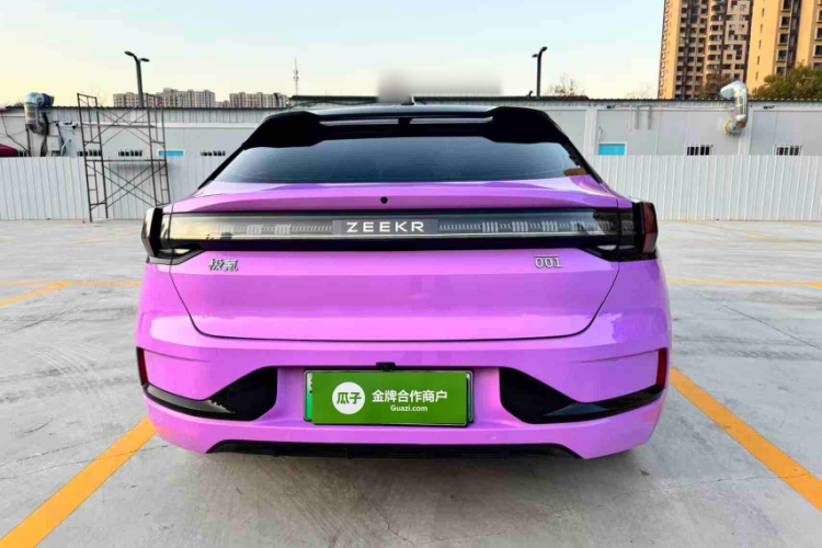 极氪001 2023款 WE版 86kWh车身外观6005