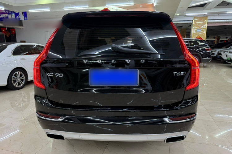 沃尔沃XC90 2018款 T6 智尊版 7座车身外观6005