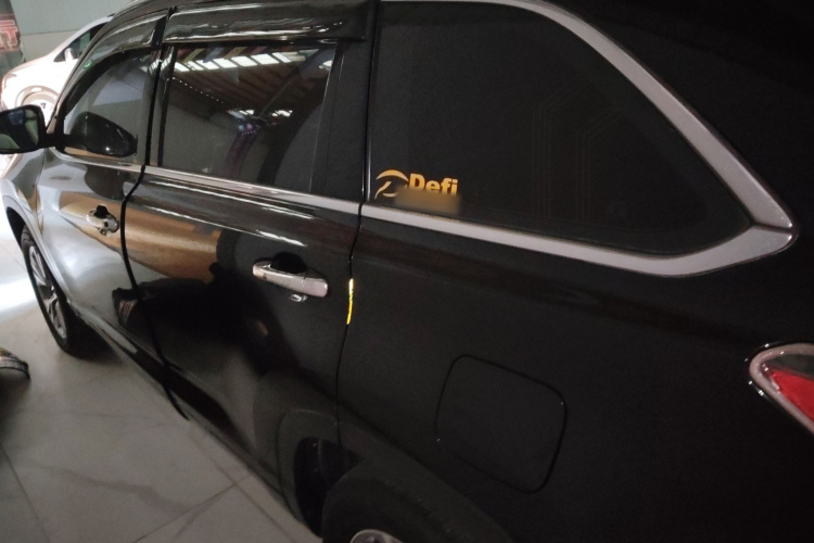 丰田 汉兰达 2015款 2.0T 两驱精英版 5座车身外观4