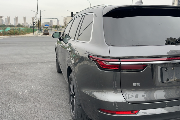 理想汽车 理想ONE 2021款 增程6座版局部细节9001