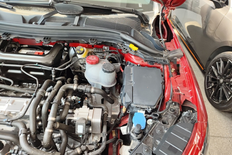 奔驰EQA 2025款 EQA 260机舱底盘26