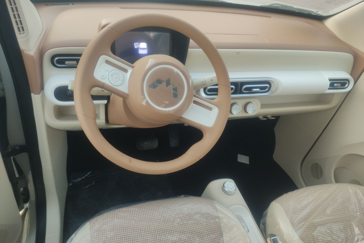 五菱汽车 宏光MINIEV 2024款 第三代 215km 青春版中控内饰12