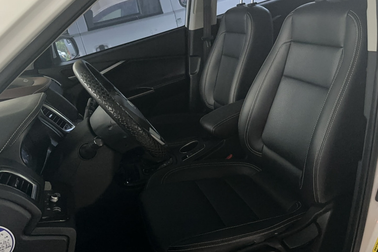 北汽幻速S6 2017款 1.5T CVT畅享型局部细节19