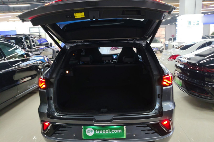 江淮汽车 江淮QX PHEV 2023款 120km 劲享版机舱底盘23