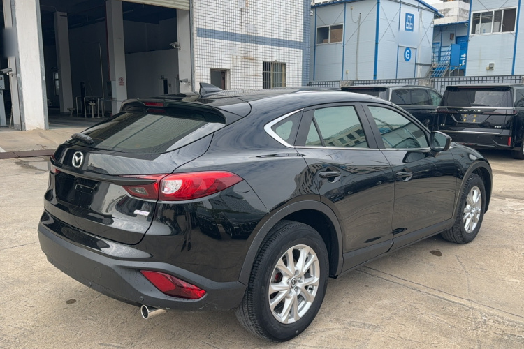 马自达CX-4 2016款 2.0L 自动两驱蓝天品位版车身外观6003