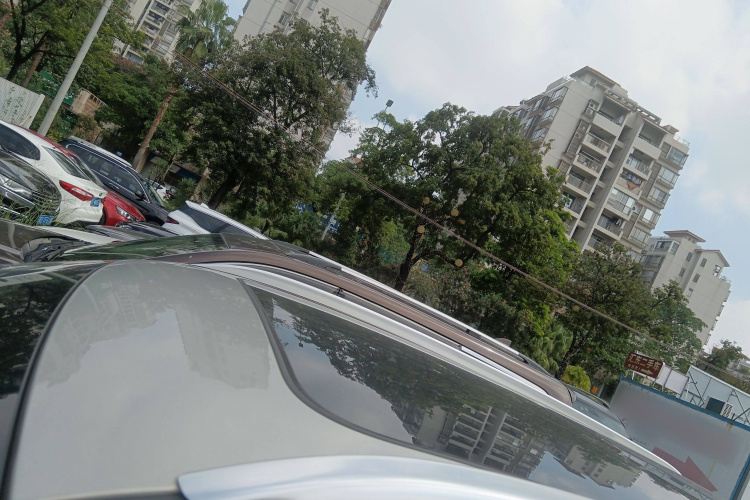 红旗HS5 2019款 2.0T 智联旗享四驱版局部细节57