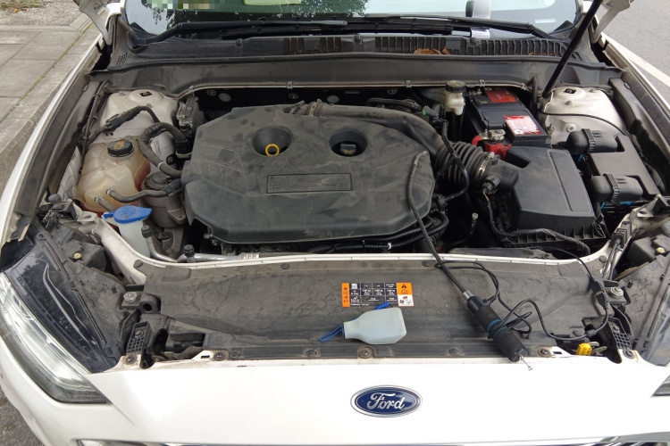 福特 蒙迪欧 2020款 EcoBoost 200 时尚型局部细节24