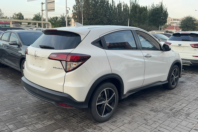 本田 缤智 2020款 1.5L CVT豪华版车身外观6003