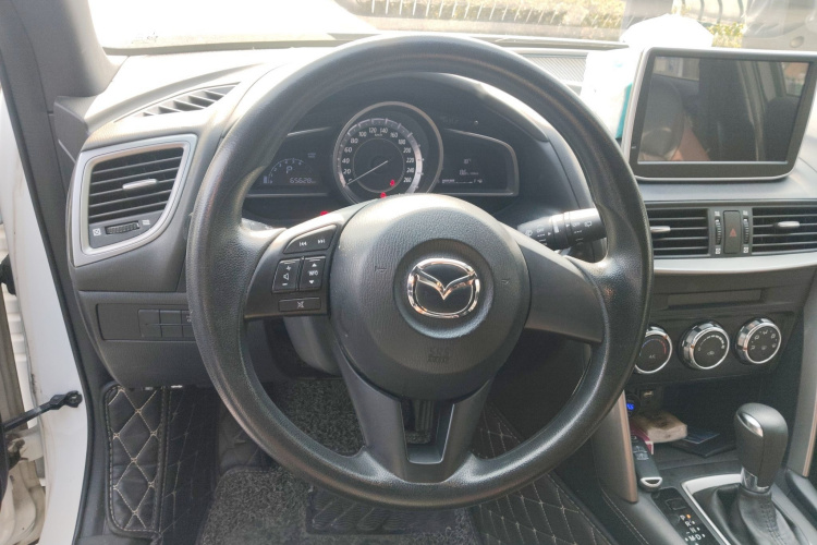 马自达CX-4 2016款 2.0L 自动两驱蓝天活力版中控内饰13