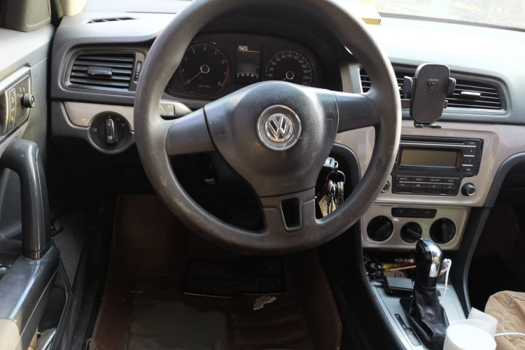 大众 朗逸 2013款 改款经典 1.6L 自动风尚版局部细节13