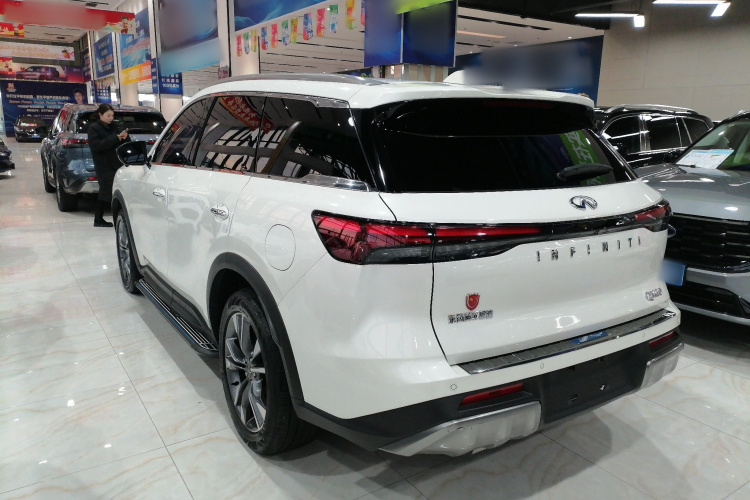 英菲尼迪QX60 2024款 2.0T 悦享版车身外观4