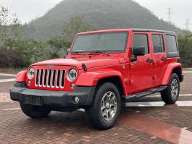 Jeep 牧马人 2017款 3.0L Sahara 四门舒享版