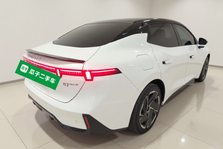 领克07 2024款 EM-P 126长续航 Pro车身外观7