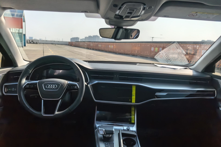 奥迪A6L 2024款 45 TFSI 臻选致雅型中控内饰7006