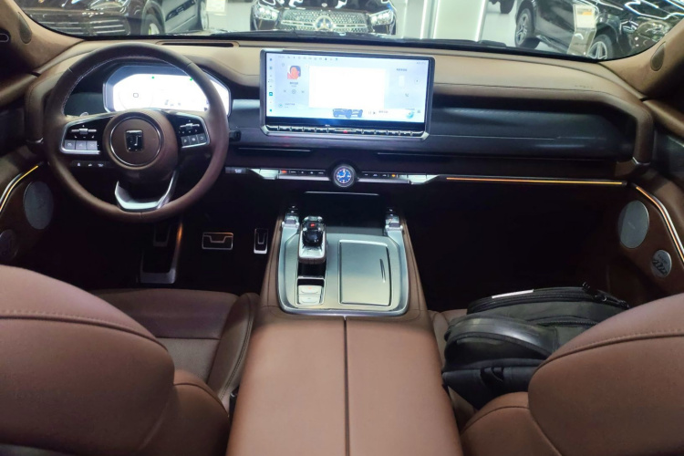 坦克700新能源 2024款 Hi4-T 极境版中控内饰12