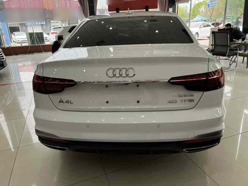 奥迪A4L 2024款 40 TFSI 时尚动感型(5)
