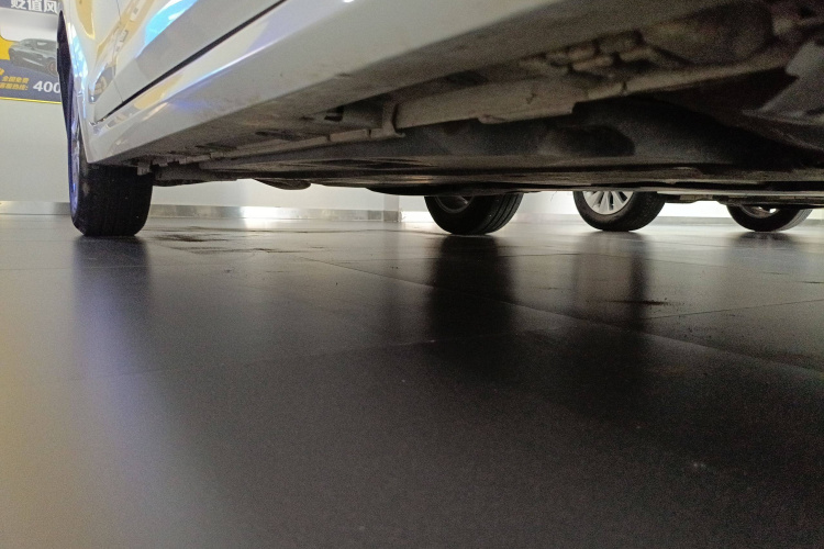 丰田 卡罗拉 2023款 1.2T 先锋版局部细节9001