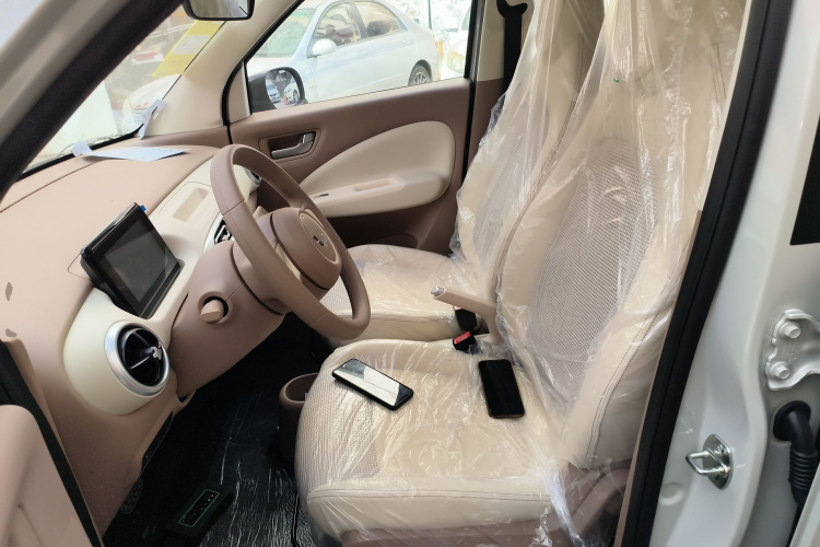 五菱汽车 宏光MINIEV 2025款 四门版 进阶款中控内饰19