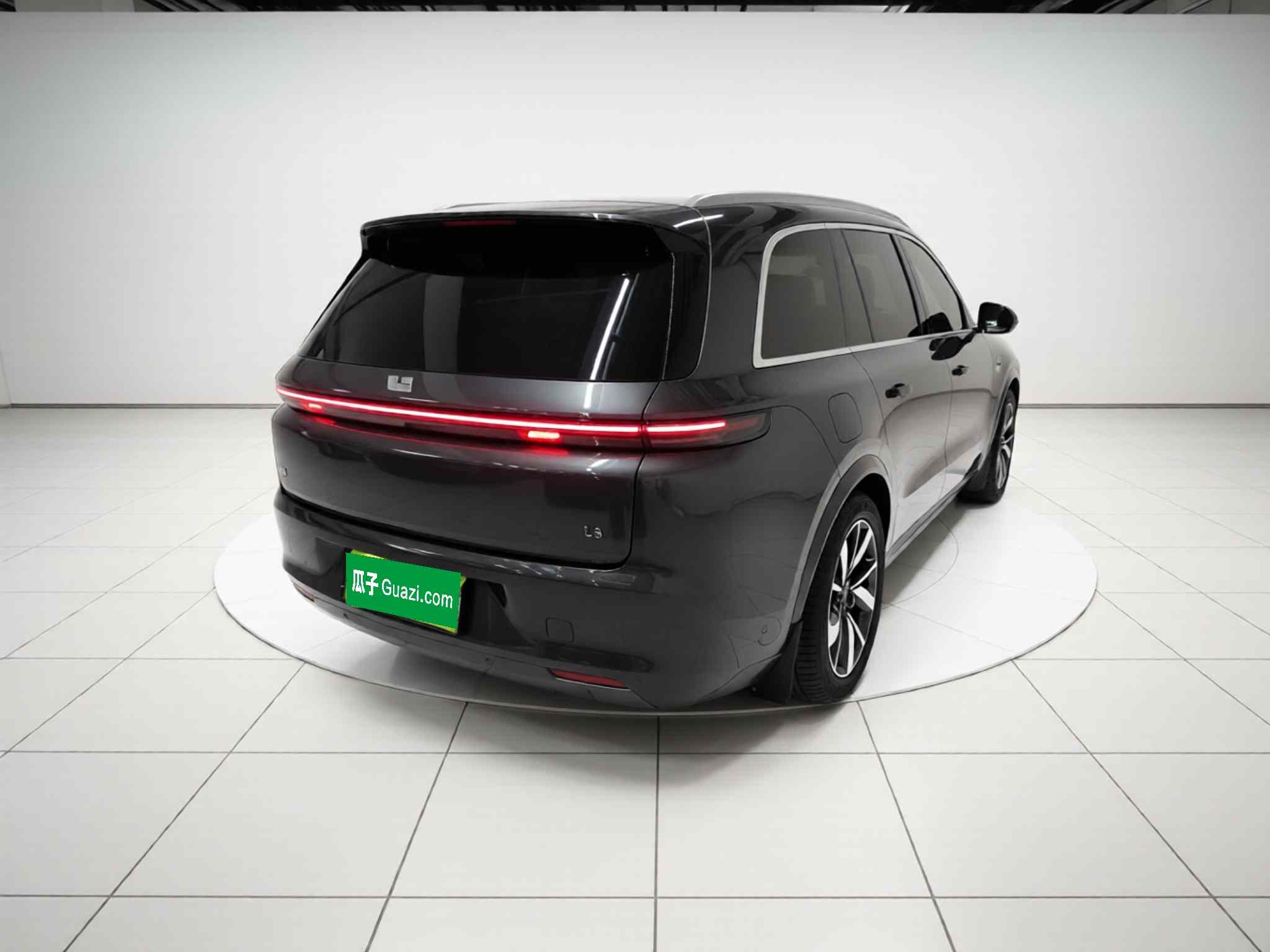理想汽车 理想L8 2023款 Pro(5)