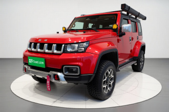 北京越野 北京BJ40 2018款 PLUS 2.3T 自动四驱旗舰版 国V