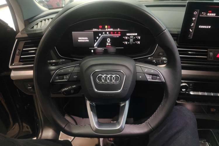奥迪Q5L 2024款 40 TFSI 时尚动感型局部细节13