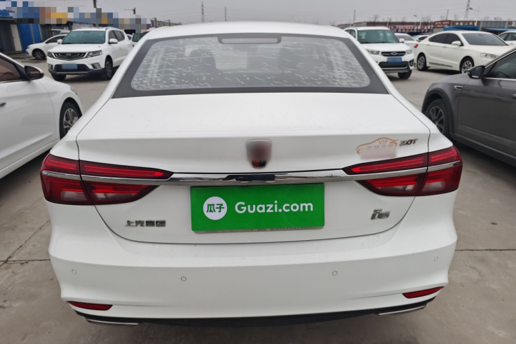 荣威i6 2019款 PLUS 20T TST 4G互联旗舰超赞版车身外观6