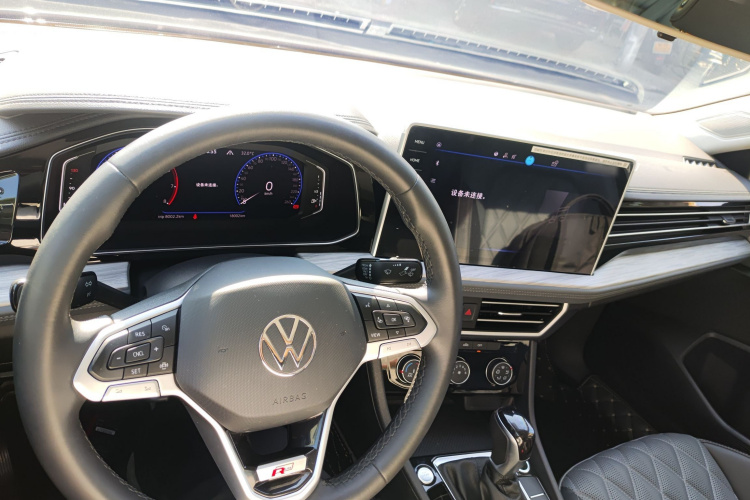 大众 速腾 2023款 300TSI DSG超越版中控内饰7002