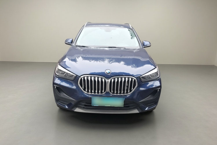 宝马X1 2020款 sDrive25Li 领先型车身外观2