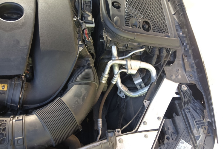 奔驰E级 2021款 E 300 L 时尚型局部细节9007