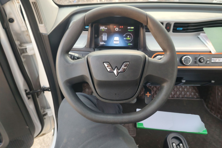 五菱汽车 宏光MINIEV 2020款 自在款 磷酸铁锂中控内饰13