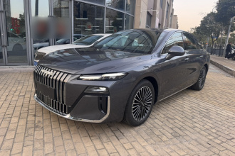 荣威M7 DMH 2025款 160km臻享版